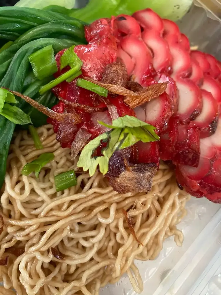 MEE KOLOK CHARSIEW AYAM