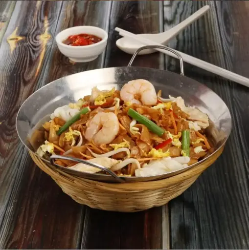 [9] PENANG FRIED KUAY TEOW / KUAY TEOW & MEE