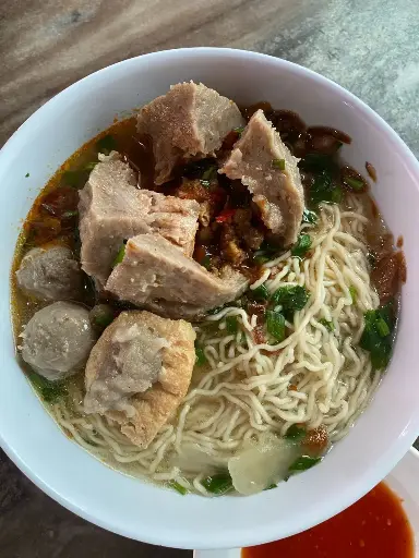 [7] BAKSO MELETUP