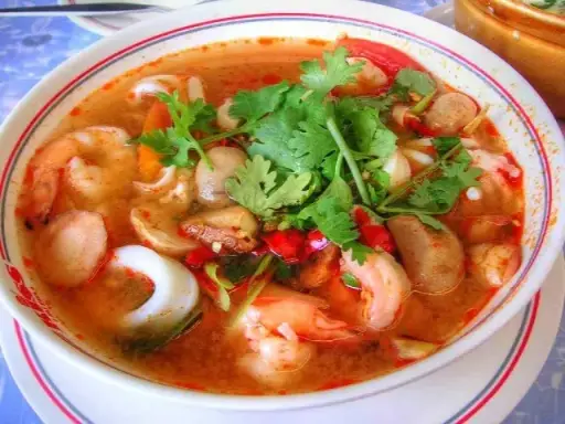 [48] TOM YAM CAMPUR